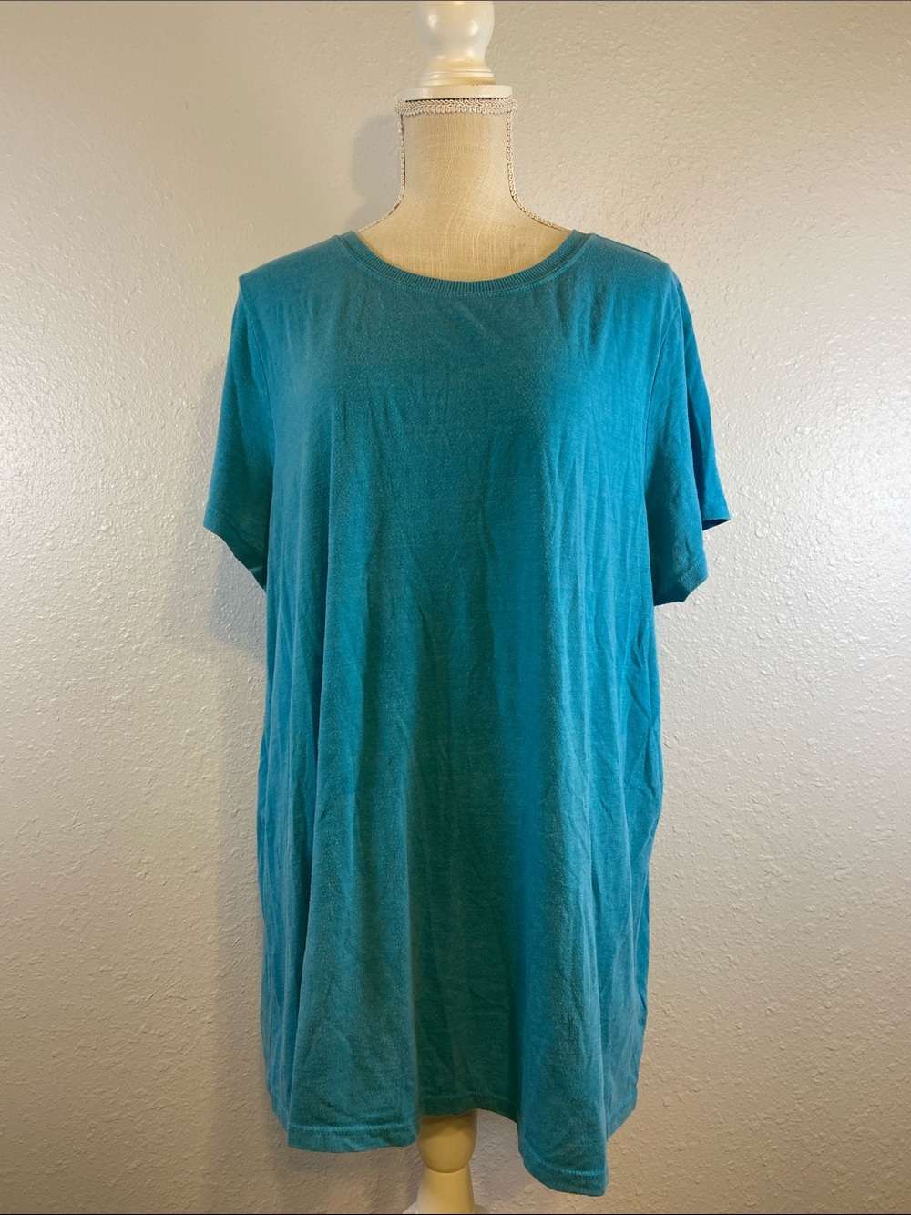 Torrid Turquoise Classic Fit Lightweight Chic Effortless Short Sleeve Top Sz 3X